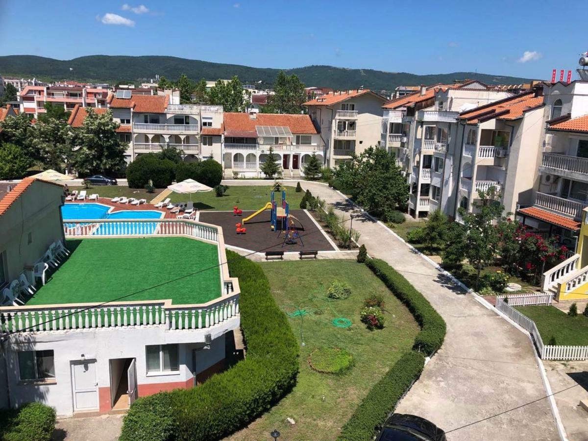 Bravo 1 Home George Slăntjev Brjag Exteriör bild