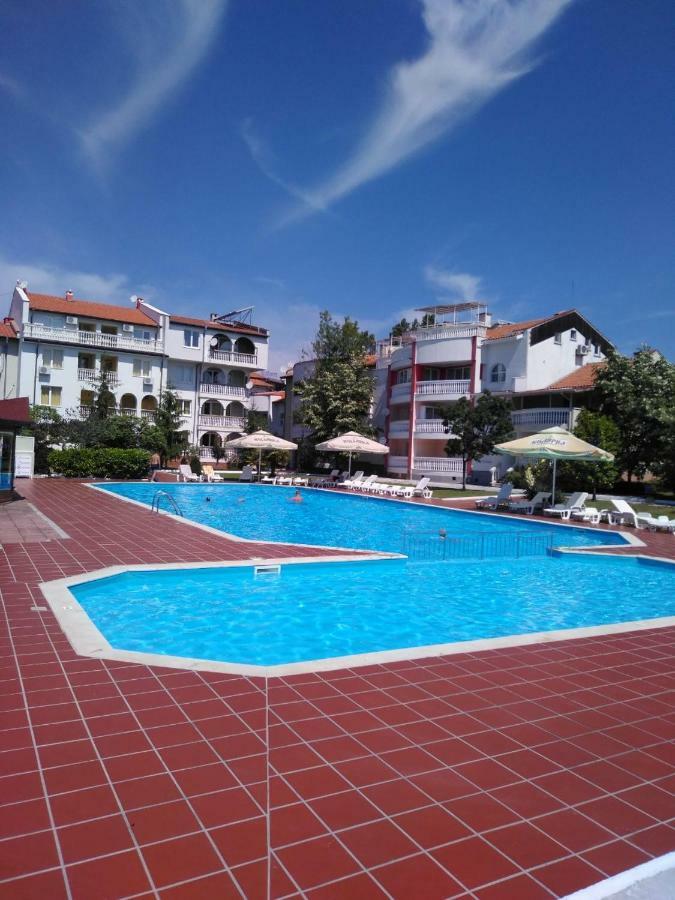 Bravo 1 Home George Slăntjev Brjag Exteriör bild