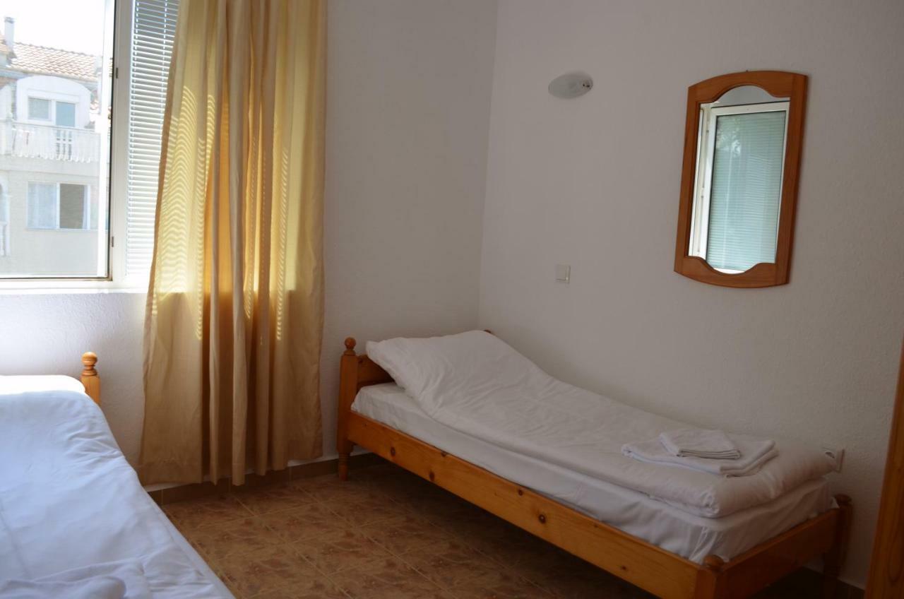 Bravo 1 Home George Slăntjev Brjag Exteriör bild