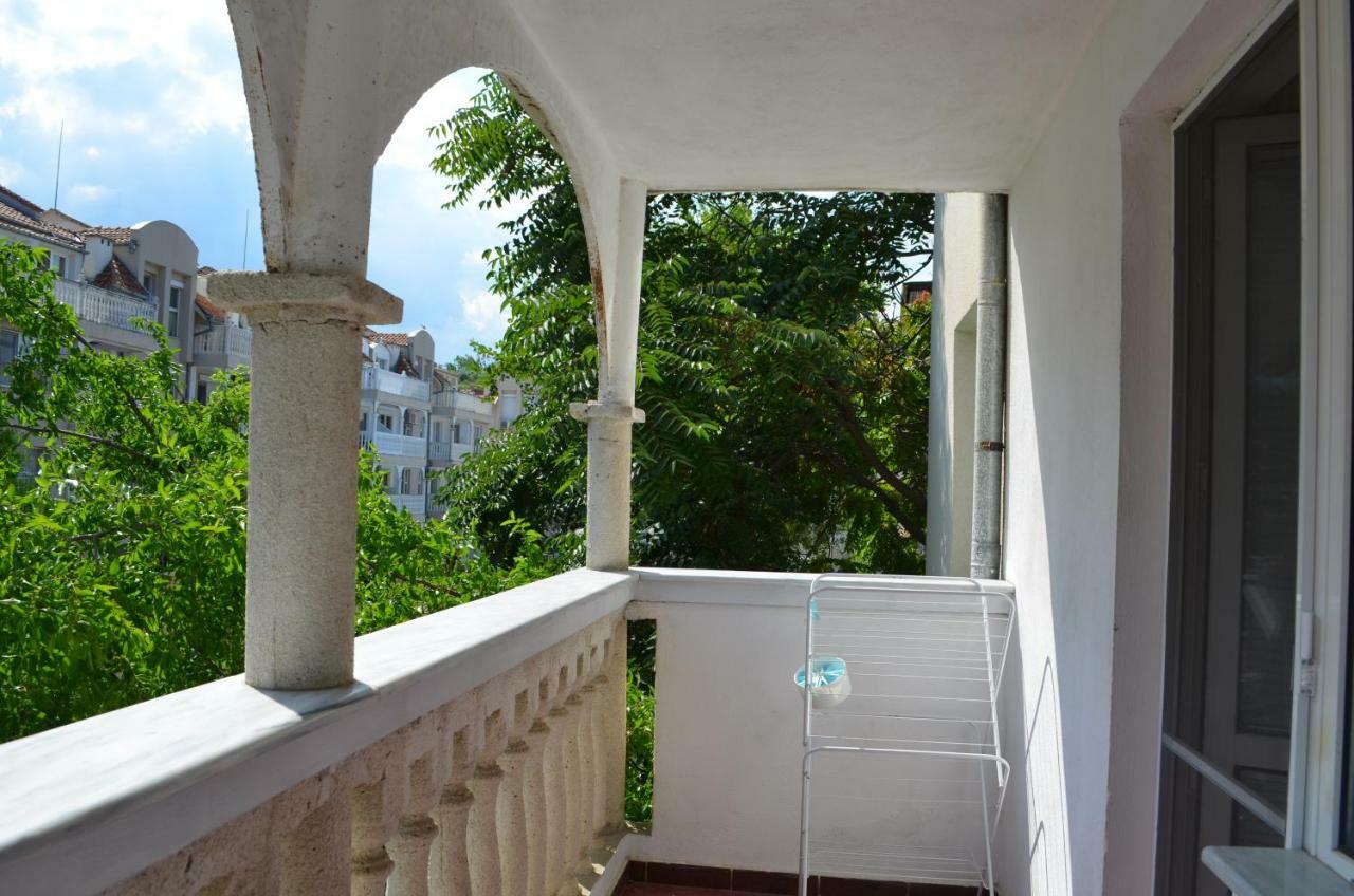Bravo 1 Home George Slăntjev Brjag Exteriör bild