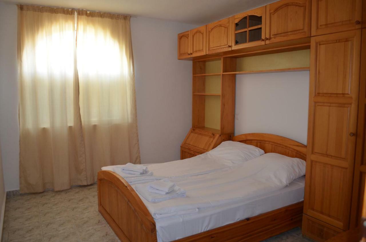 Bravo 1 Home George Slăntjev Brjag Exteriör bild