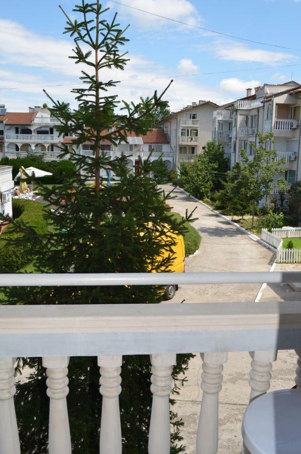 Bravo 1 Home George Slăntjev Brjag Exteriör bild